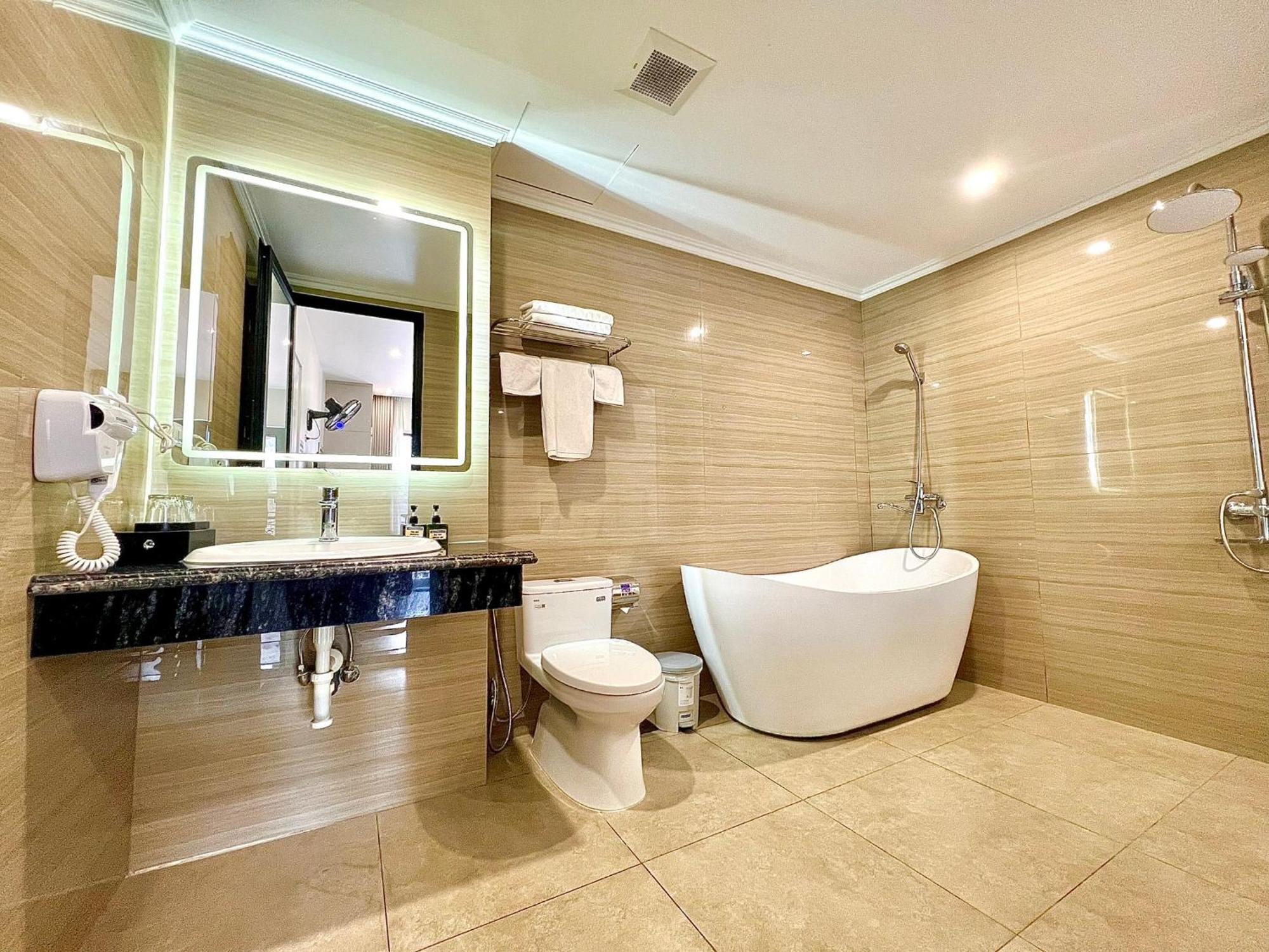 Grand Dragon Noi Bai Hotel Ханой Екстериор снимка